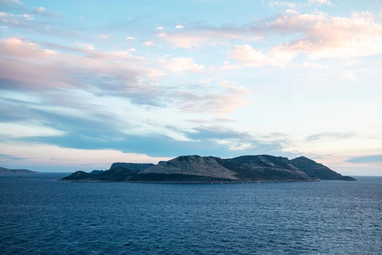 Aparthotel Born In Blue Kaş Zewnętrze zdjęcie